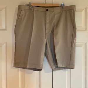 Greg Norman khaki men’s golf shorts